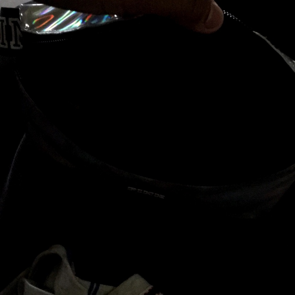 Fanni Pack - Picture 2 of 3